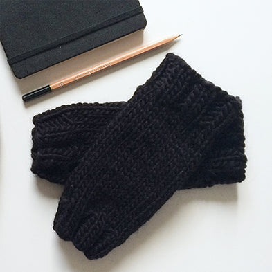 Outer Sunset Fingerless Mitts - Onyx (Black)